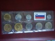 KMS,Slowenien,gemischte Jg, ca 2000.,neun Münzen, von 10 Stot...