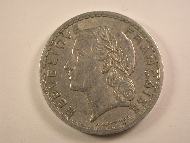  13006 Frankreich  5 Francs  1949  in sehr schön ++   