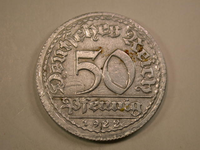  13009 Weimar  50 Pfennig  1922 G  in ss-vz, zaponiert   