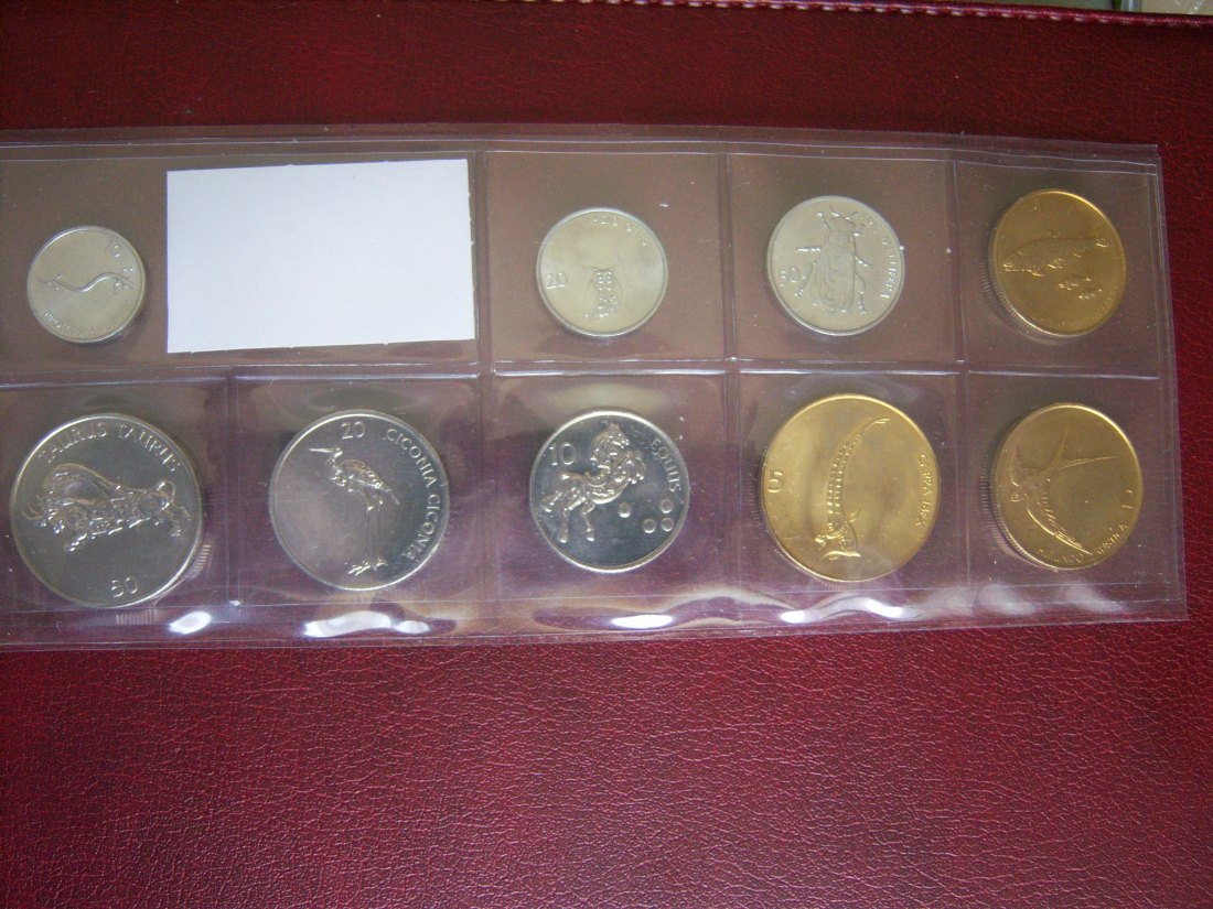  KMS,Slowenien,gemischte Jg, ca 2000.,neun Münzen, von 10 Stotinov-50 Tolar   