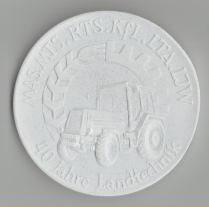  Porzellanmedaille 40 Jahre Landtechnik(k400)   
