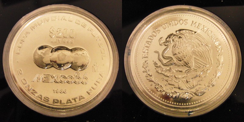 Mexiko 200 Pesos 1986   FM-Frankfurt  Feingewicht: 62,21g Silber Stempelglanz   