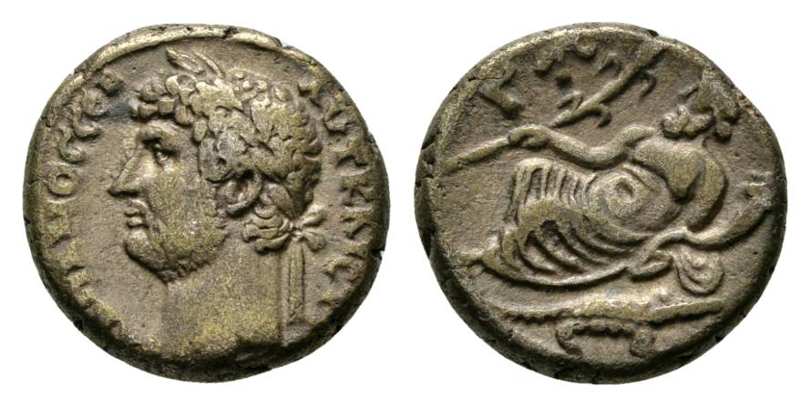  Antike, Rom, Hadrian; Bronzemünze 13,05 g   