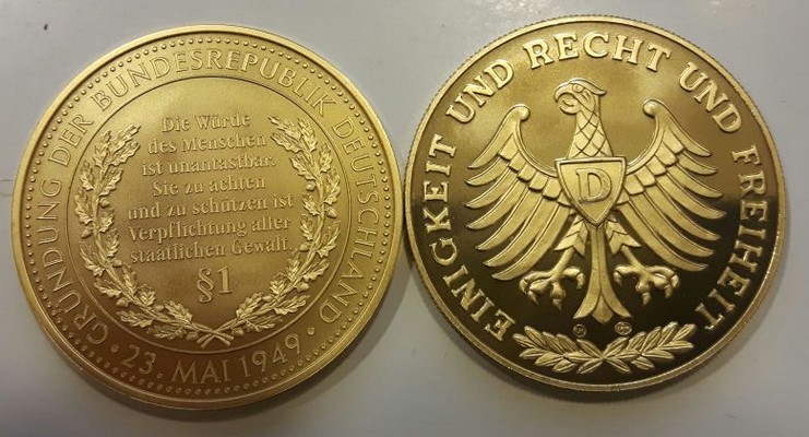  Deutschland   2x Medaille      FM-Frankfurt   Gewicht: insg. 54,8g  st.   
