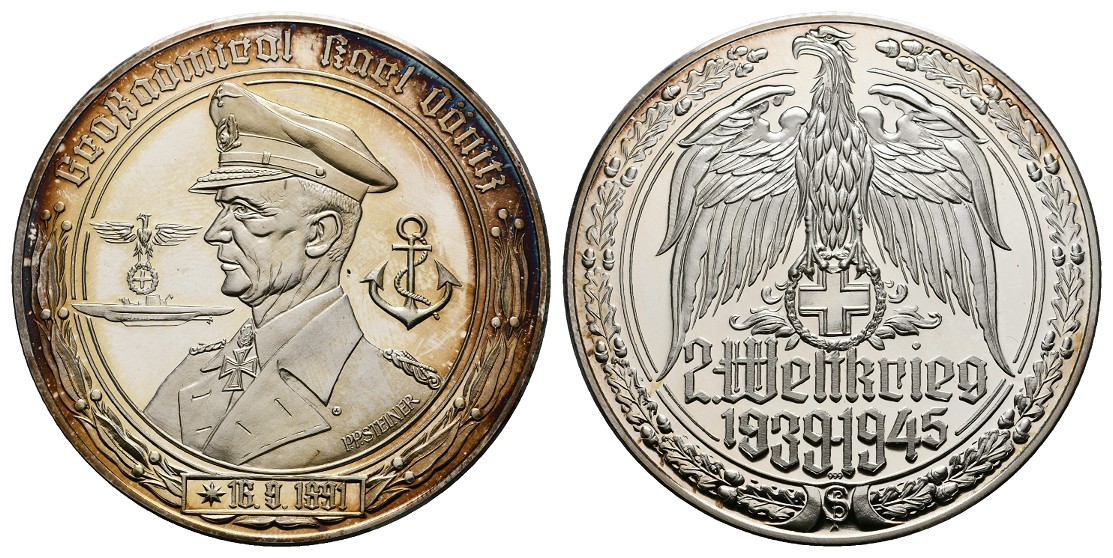  Linnartz 2. Weltkrieg Silbermedaille o.J. (Steiner), Großadmiral Karl Dönitz, 35,/fein PP   