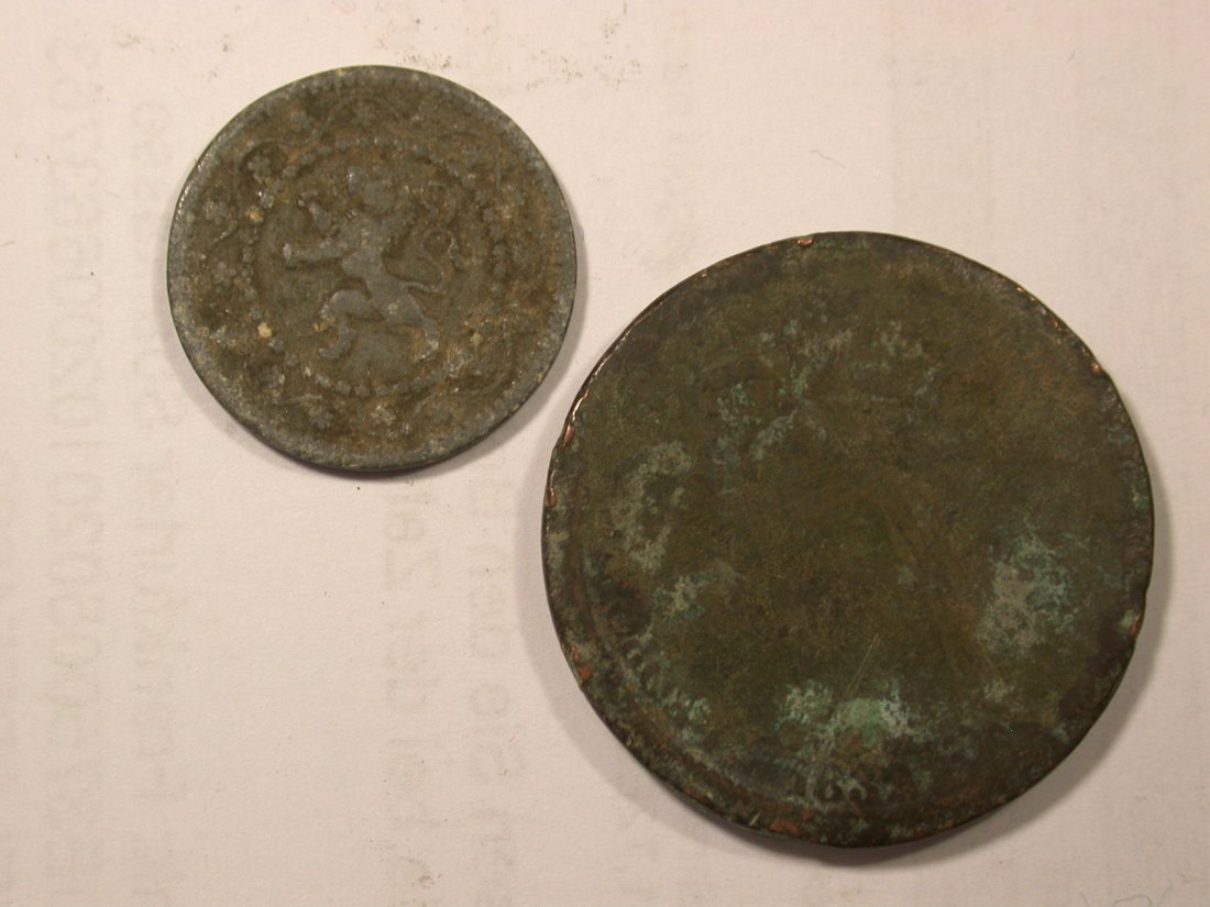  F18  Belgien 2 Münzen  1 x große Kupfermünze gering erhalten Originalbilder   