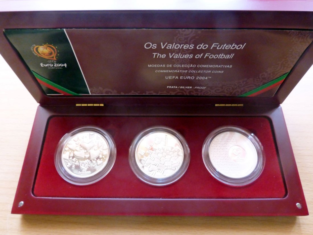  PORTUGAL 3 x 8 Euro 2003 Silber PP Set zur Fussball-EM 2004 im Holzetui mit Zertifikat   