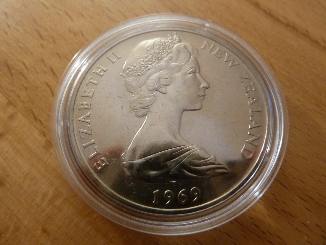  Neuseeland 1 Dollar 1969 **200 J. der Entdeckung von Neuseeland** K-N Bfr.   