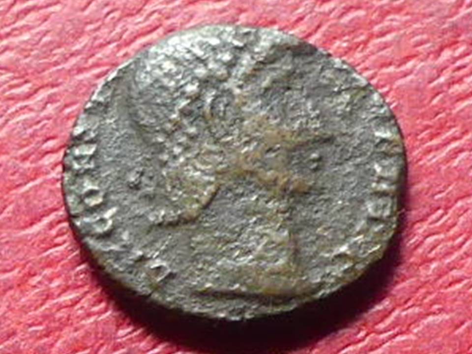  Antike römische Kupfermünze, 1,6 Gramm, 14 mm, … Näheres nicht bekannt   