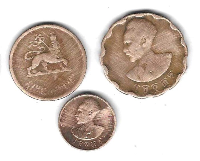  Äthiopien 1, 10, 25 Centimes alle 1944, Cu, mittelmäßig erhalten, siehe Scan unten   