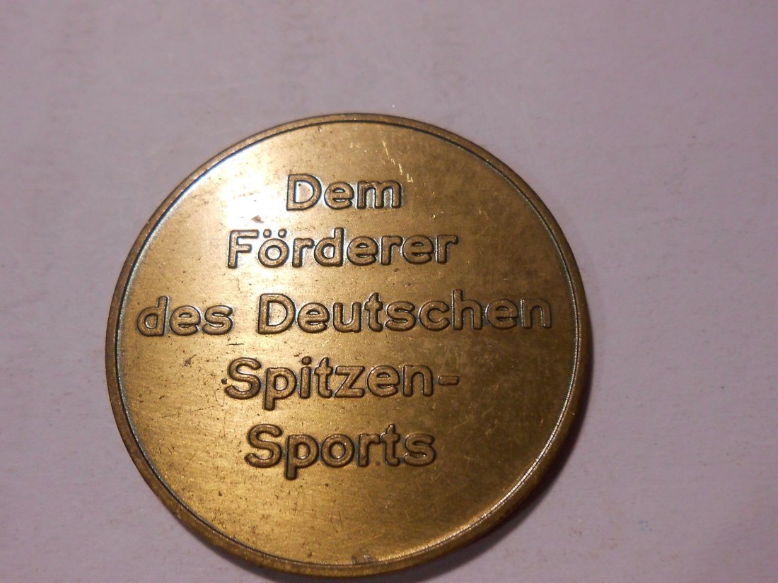  T:5.7 Medaille Deutschland 1971/72  Dem Förderer des Deutschen Spitzen - Sports   