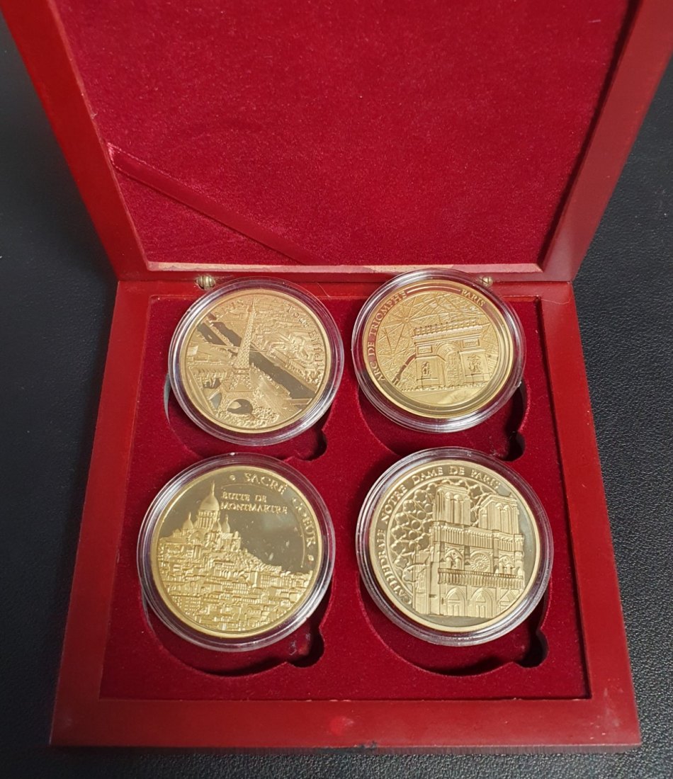  Frankreich Paris Medaillen Set 4 Stück im Etui Ø 40 mm a ca. 30 gr.   