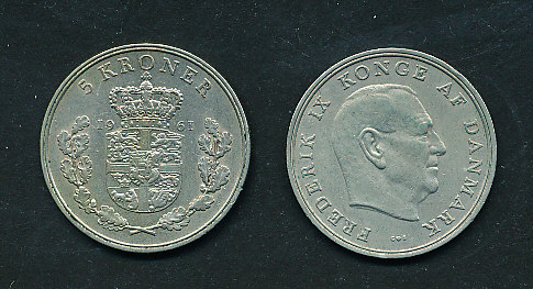 D&auml;nemark Youmen 72 Gedenkm&uuml;nze Kronen 5,- von 1961 Avers: Wappenschild mit Krone stempelglanz