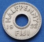 16713(3) 1/2 Penny (Fidschi) 1952 in vz .........................