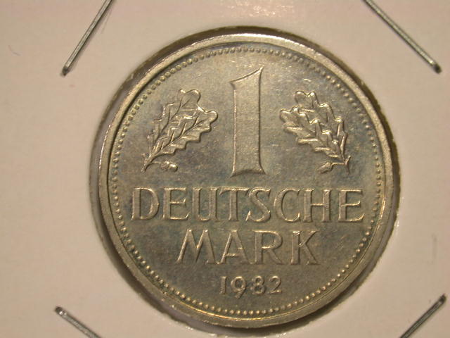  Dez11001  BRD  1 Mark  1982 F   in besserer Erhaltung  anschauen   