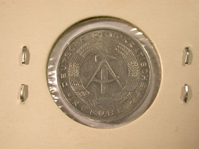  12024  DDR   10 Pfennig  1982  in vz-st   