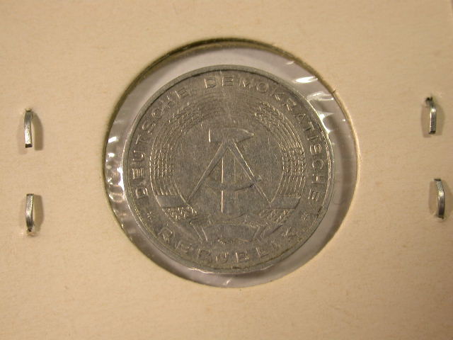  12024  DDR   10 Pfennig  1970  in ss   