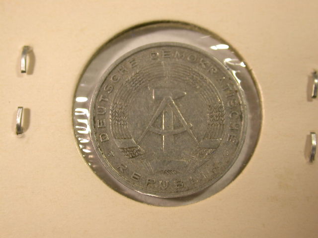  12024  DDR   10 Pfennig  1965  in ss   