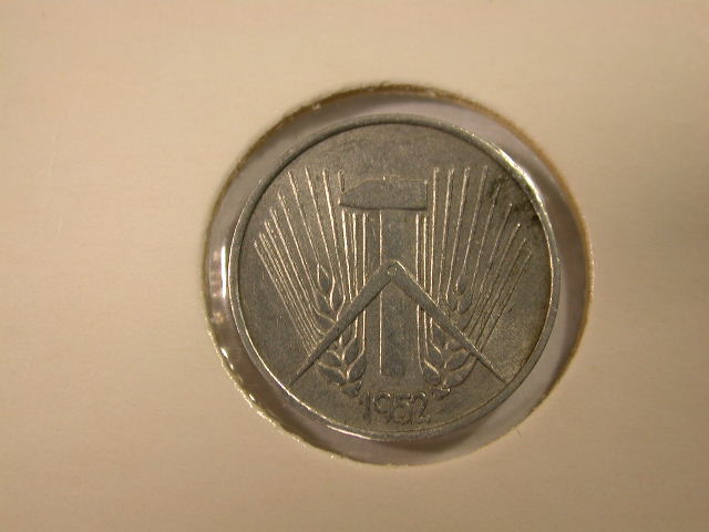  12024  DDR   1 Pfennig  1952  A  in  ss/ss+   