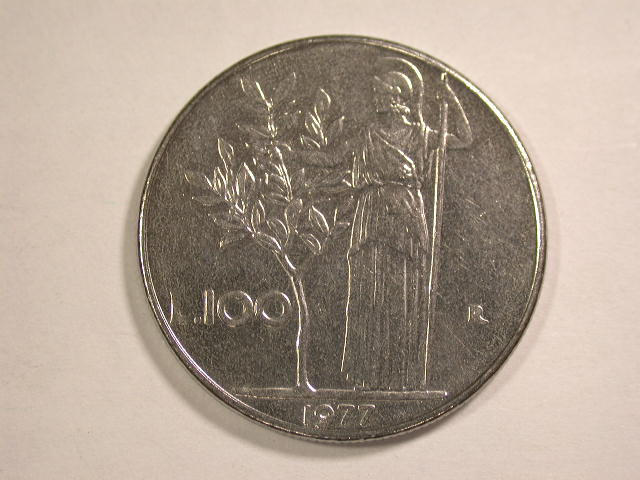  12052  Italien  100 Lire  1977 in fast ST   