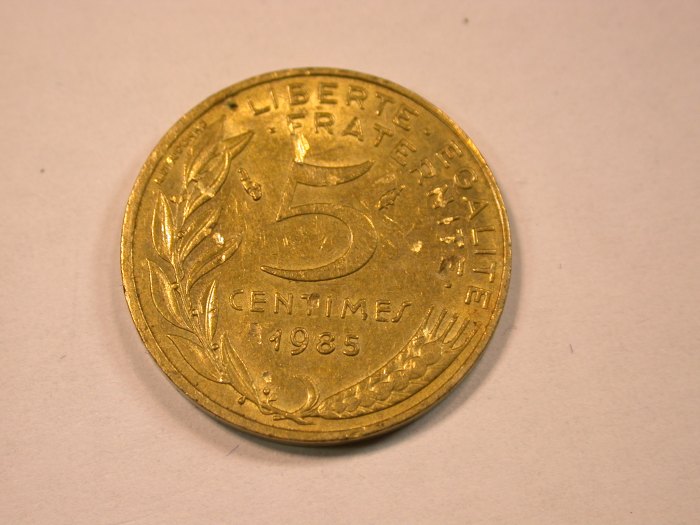 13205 Frankreich 5 Centimes 1985 in vz-st