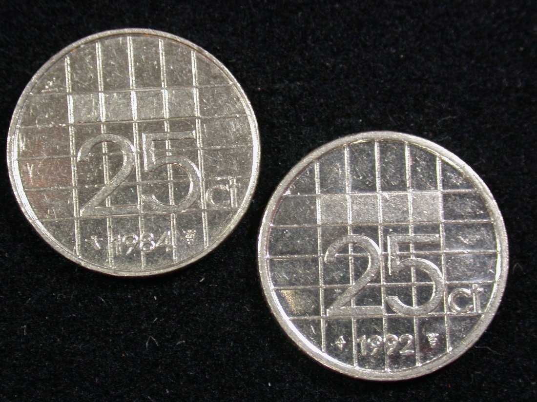  14108 Niederlande  25 Cent 1984 und 1992 in vz/vz-st 2 Münzen Orginalbilder!   