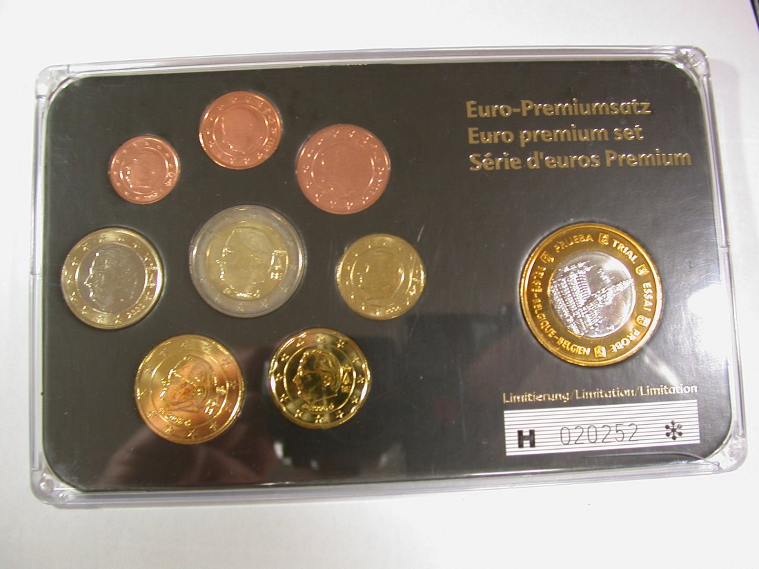  14203 Belgien Euro Premium Satz Stempelglanz mit Euro Probe Acryl-Etui limitierte Auflage   