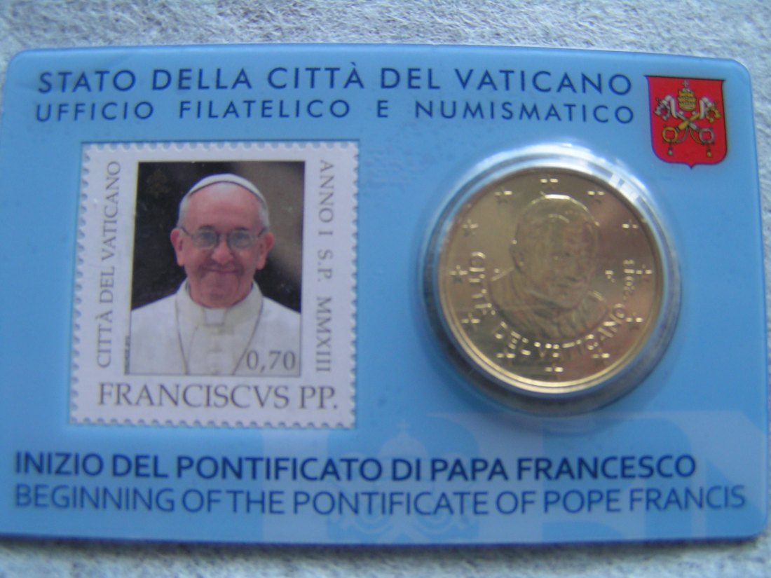  Vatikan 2013 Stamp & Coincard Nr. 3 <i>0,70 Briefmarke Papst Franziskus + 50 €-Cent Benedikt</i>   