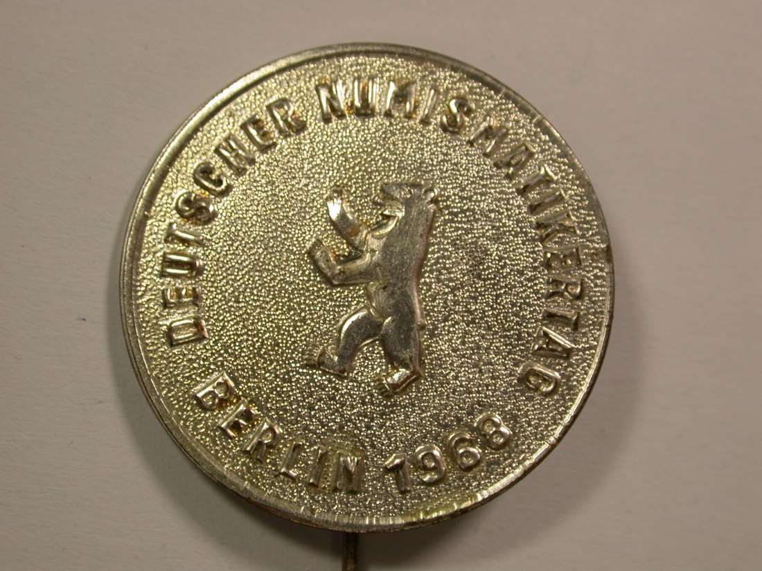 15104 Deutscher Numismatikertag 1968 in Berlin, Anstecknadel Orginalbilder
