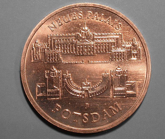 DDR 5 Mark 1986 Neues Palais - J.1610 - Garantie Echtheit - Originalbild