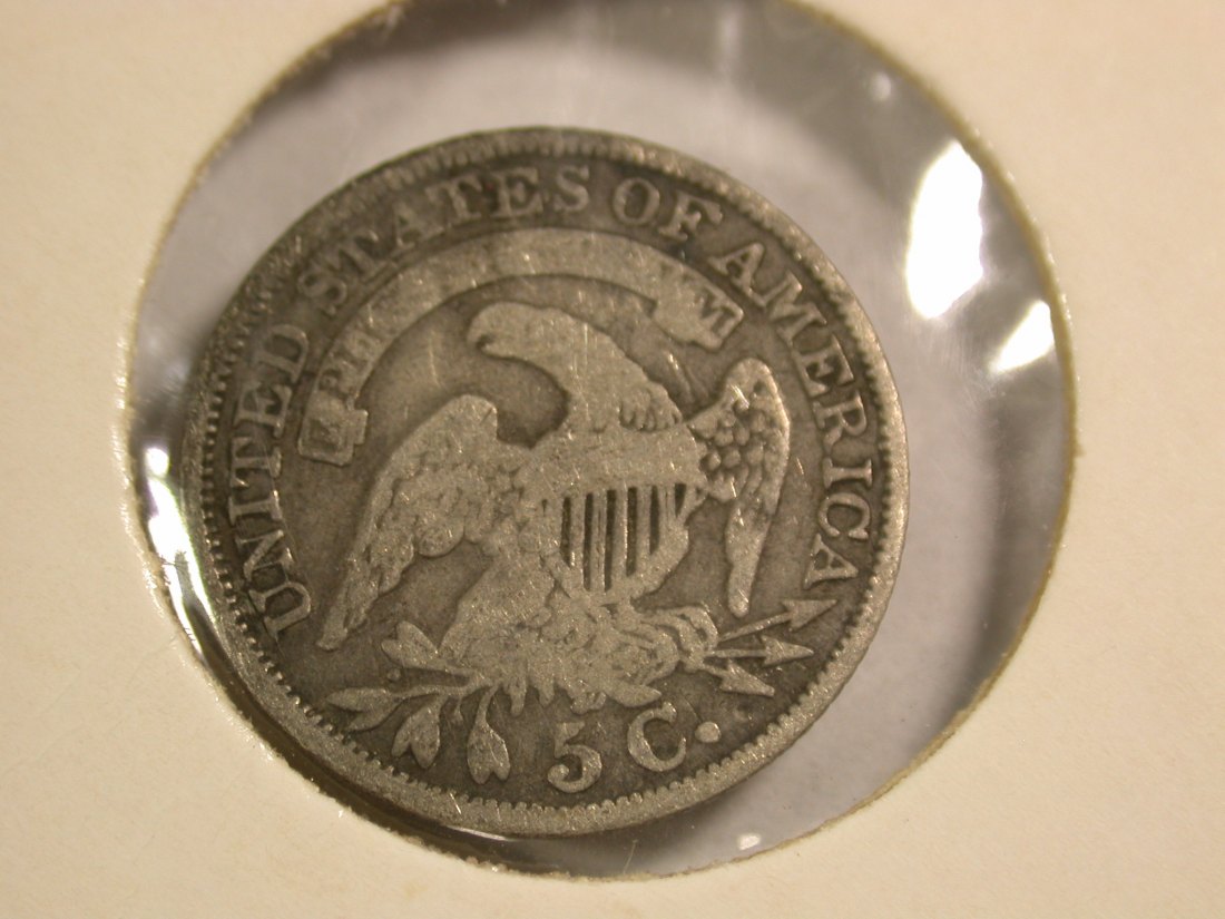  A103 USA  half Dime 5 Cent 1832 Capped Bust in f.ss (near VF) Orginalbilder   