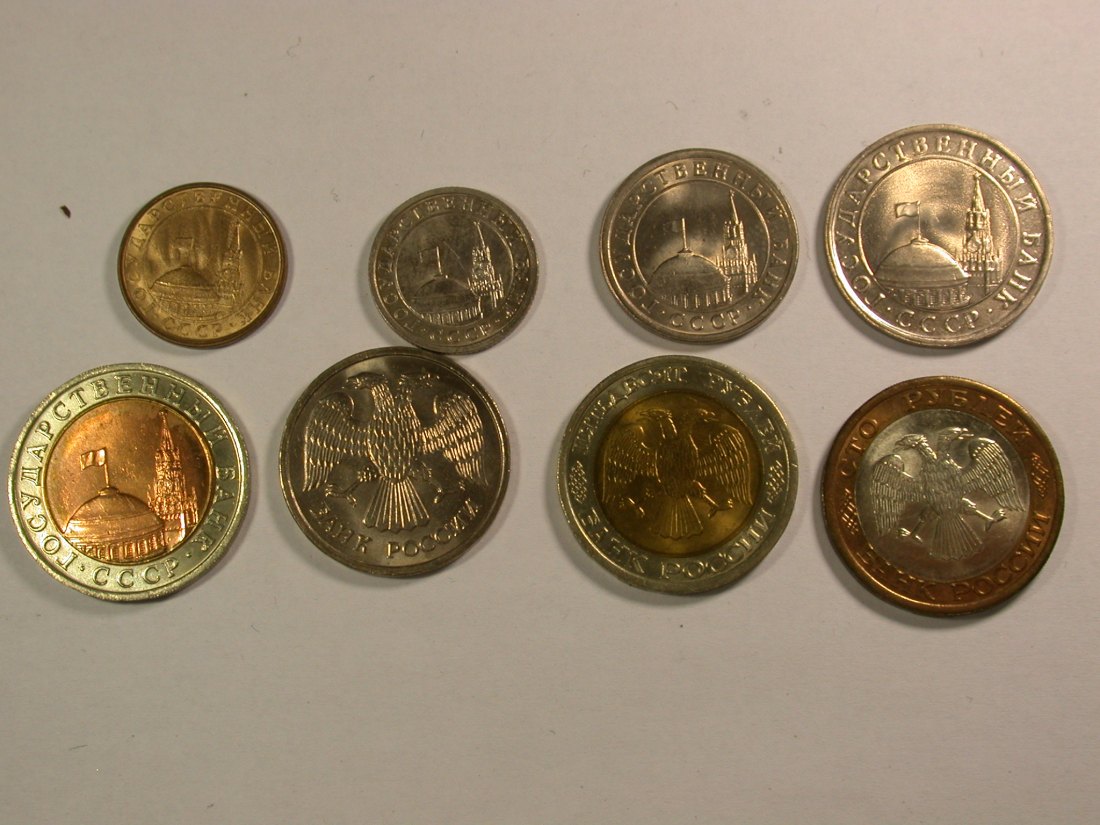  Lots -9-  Rußland 8 Münzen 10 Kop bis 100 Rubel 1991/92 in f.st/ ST !! Orginalbilder   