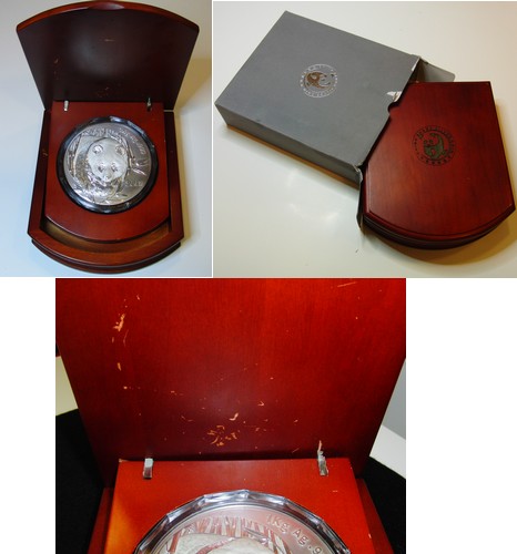  China  300 Yuan (Panda) 2003 FM-Frankfurt  Feingewicht: 1000g Silber BU/Stempelglanz   
