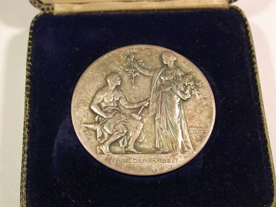  14201 Bayern Verdienst-Medaille Bay. Industriellenverband  50mm 49,8 Gr. Originaletui Originalbilder   