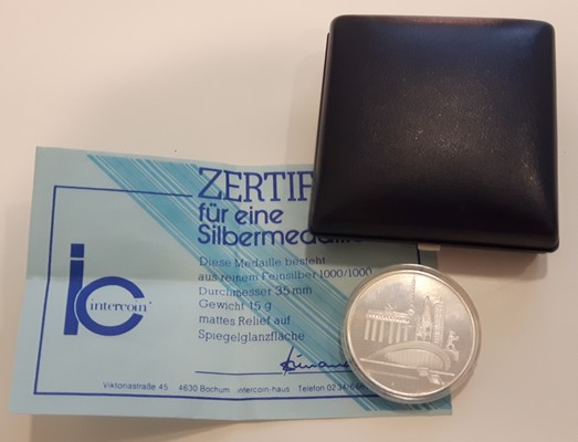  Deutschland Medaille  FM-Frankfurt Feingewicht:  15g Silber  Berlin  pp   