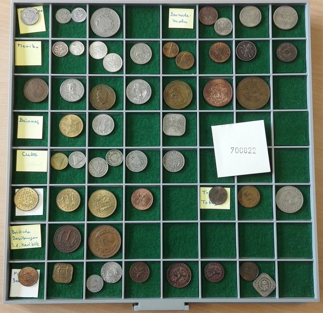  Mittelamerika, 52 Kleinmünzen, ohne Tablett (Originalbilder per Email können angefordert werden!)   