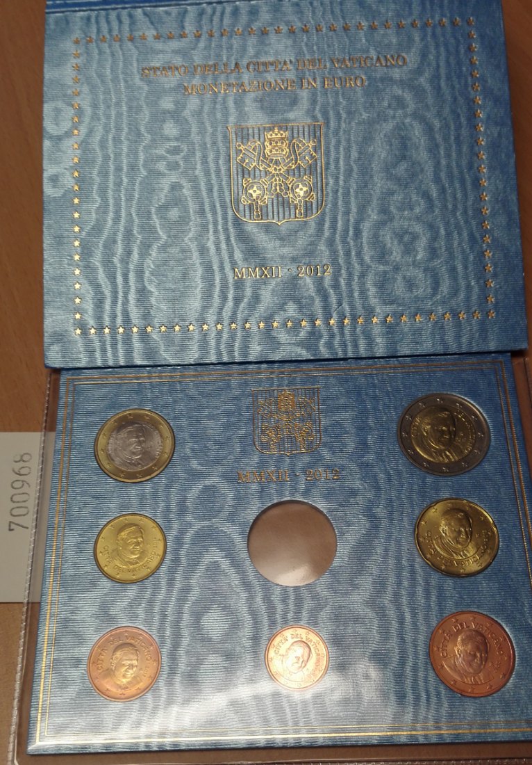  Vatikan, KMS 2012, 3,38 Euro 2012 im Originalfolder stgl.(50 Cent fehlt)   