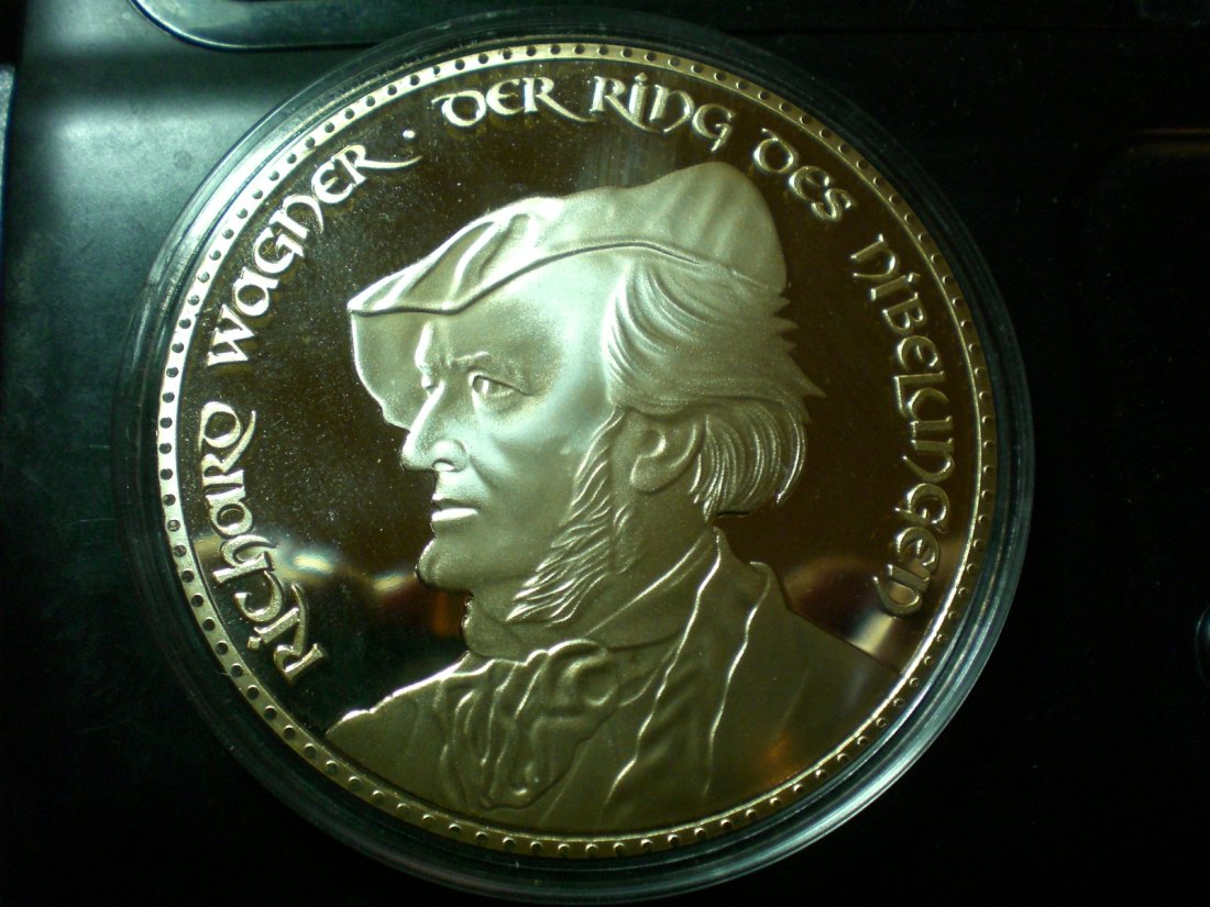 Giganten.R.Wagner 110 Gramm,70 mm.9 999 Ex.