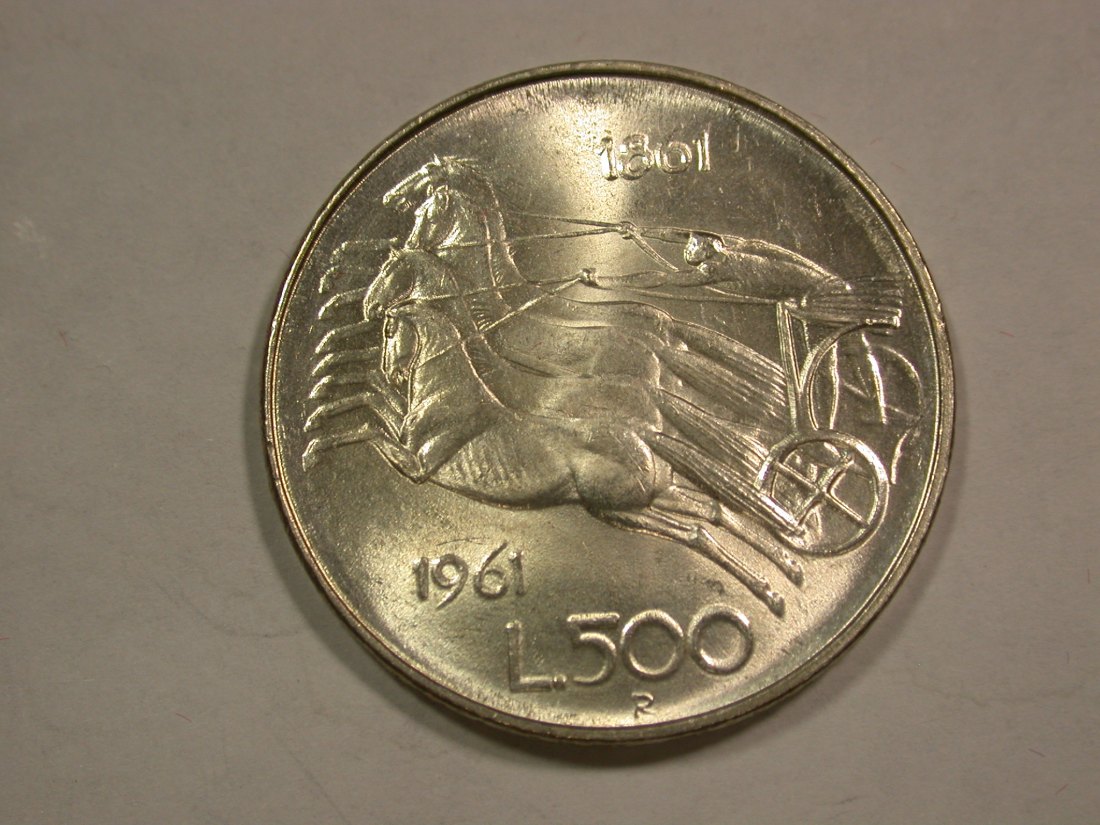  B21 Italien 500 Lire 1961 in UNC  Originalbilder   