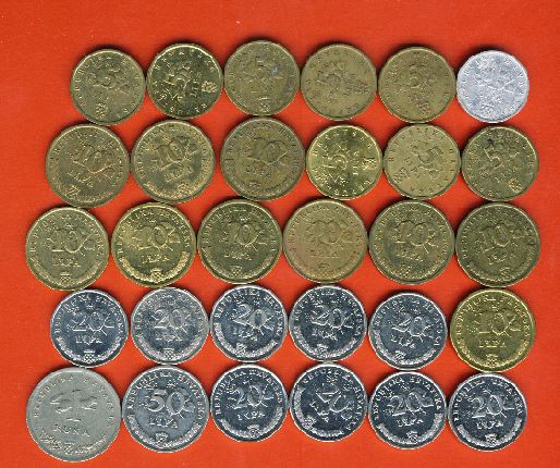  Kroatien 30 Münzen verschiedene Jahrgänge   