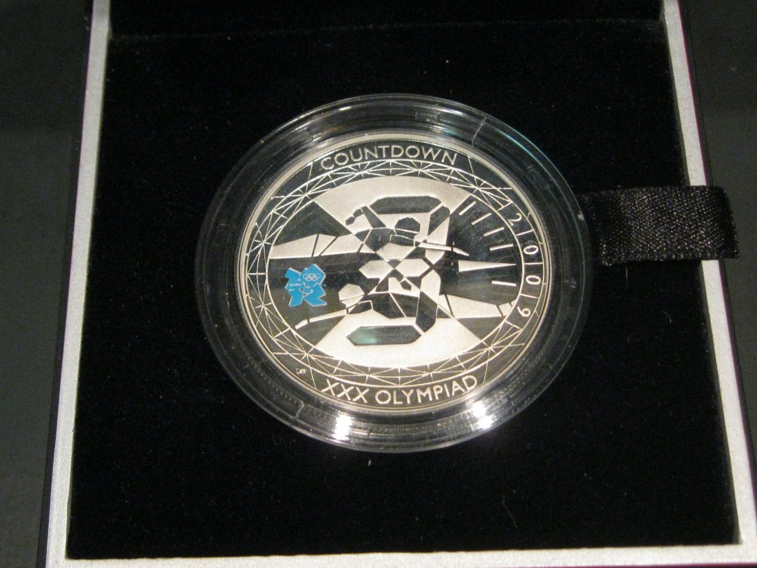 GREAT BRITAIN 5 POUNDS COUNTDOWN LONDON-SWIMMING.GRADE-PLEASE SEE PHOTOS.