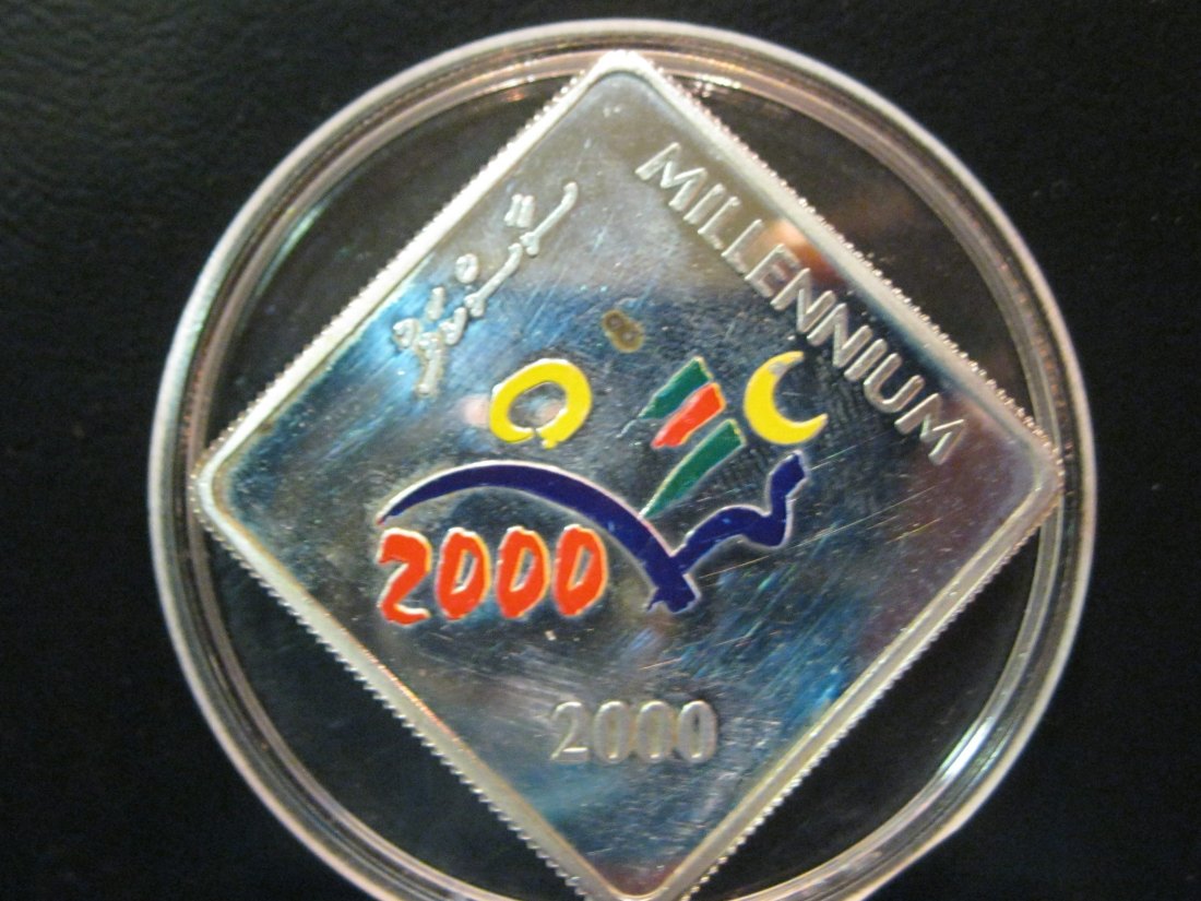 MALVIDES 20 RYFIYAA 2000 MILLENIUM.GRADE-PLEASE SEE PHOTOS.