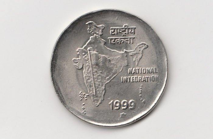2 Rupees Indien 1999 National Integration mit Stern unter der Jahreszahl (I391)