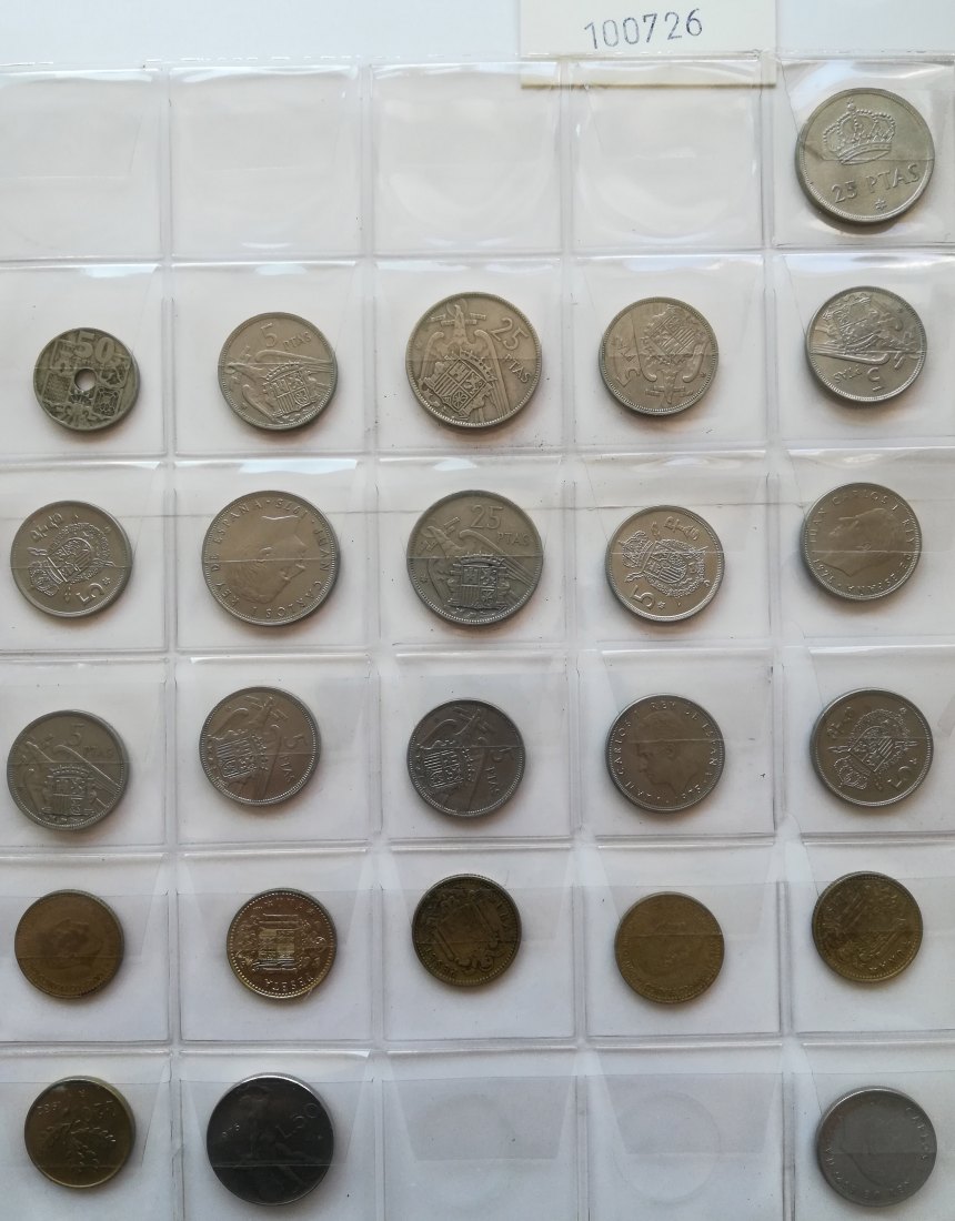  Ausland, 24 Kleinmünzen   