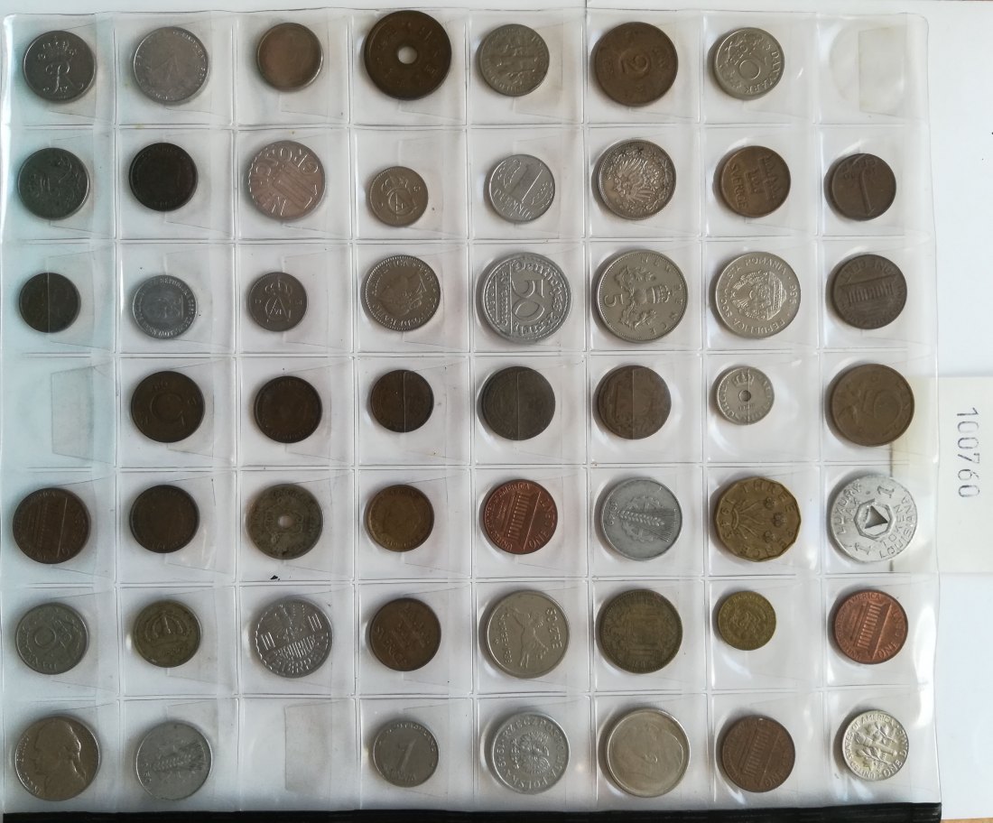  Ausland (49 Kleinmünzen) und Deutschland ( 4 Kleinmünzen)   