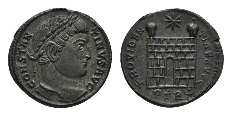  Antike, Römisches Kaiserreich, Kleinbronze; 3,62 g, Ø 19 mm   