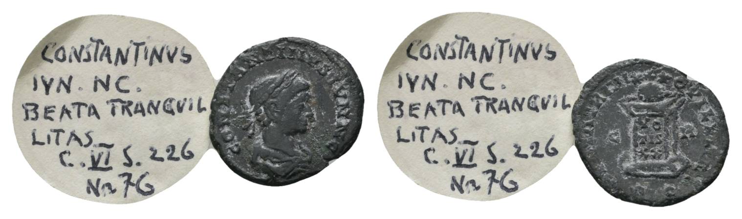  Antike, Römisches Kaiserreich, Kleinbronze; 2,12 g, Ø 17 mm   