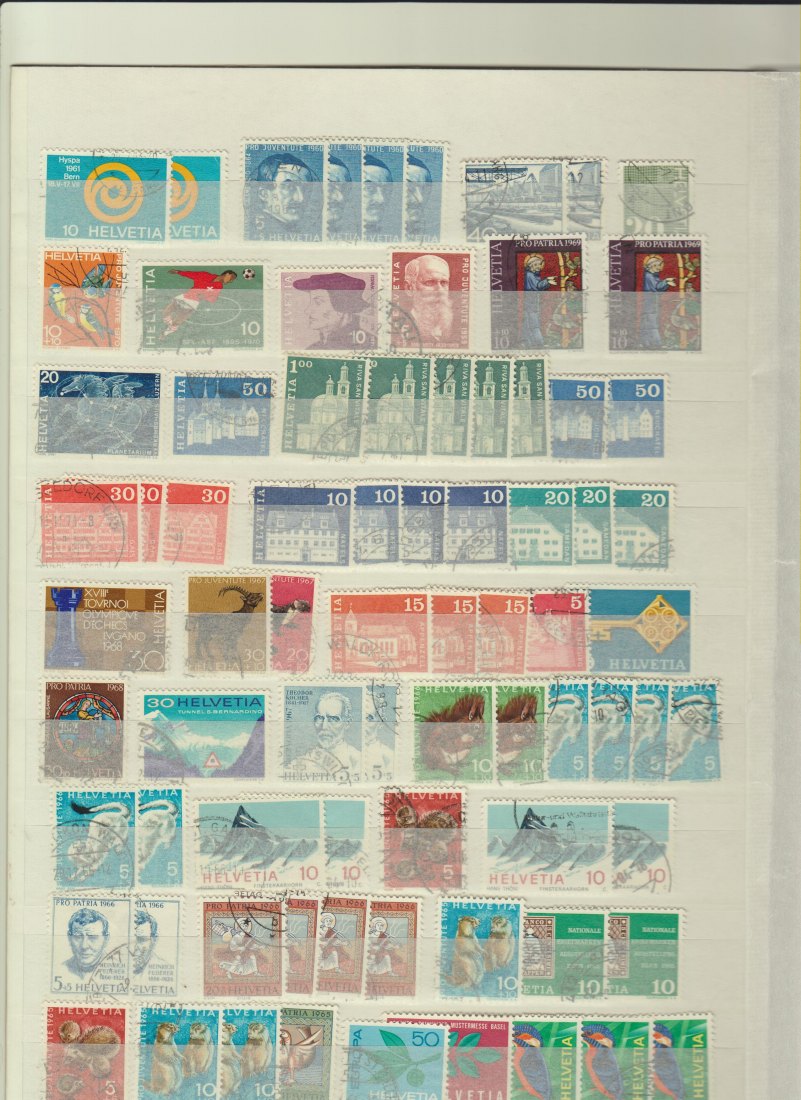  Schweiz Briefmarkenlot 2 Albumseiten sauber rundgestempelt 156 Marken   