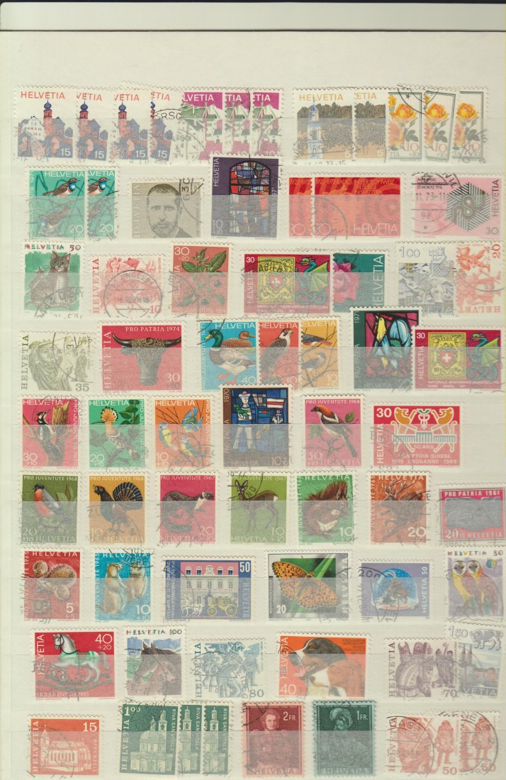  Schweiz Briefmarkenlot 2 Albumseiten 151 Marken nur Rundstempel.   