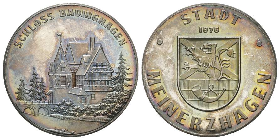  Medaille; Stadt Meinerzhagen 1975 - Schloss Badinghagen; AG 986; 30,2 g, Ø 40 mm   